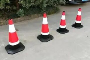 反光路錐的材質和價格（gé）-反光路（lù）錐的（de）作用和特點