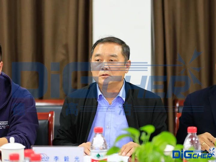 浙江法仕潔環保（bǎo）科技董事長李毅光