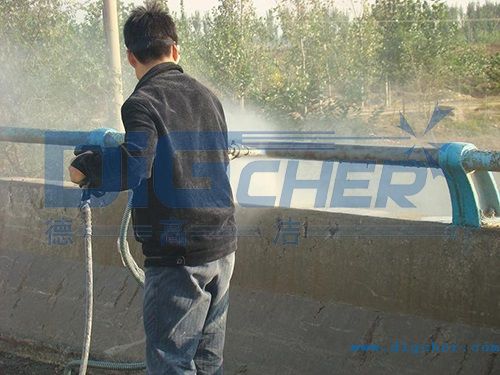 高壓水射流噴砂除(chú)鏽作業